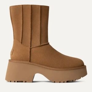 UGG Women's Classic Twin Seam New Heights Boots